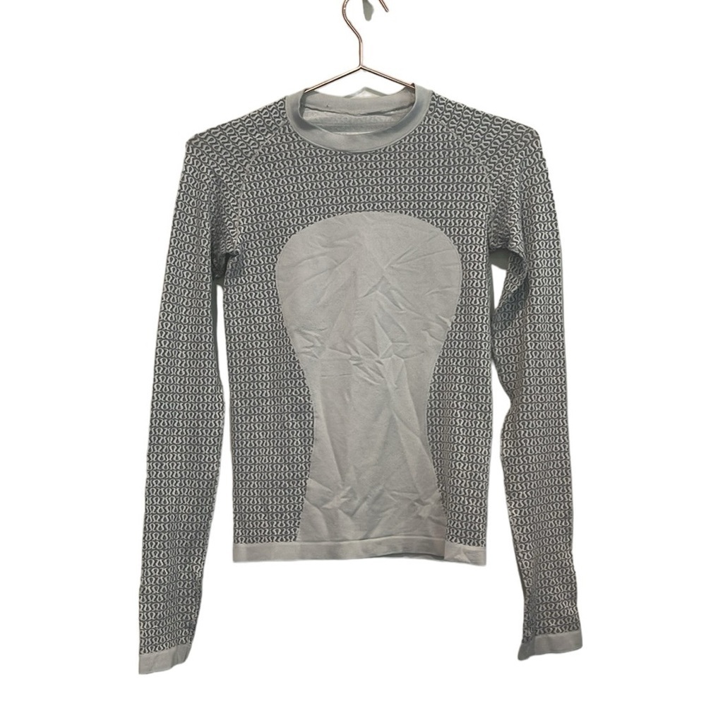 Lululemon rare retro long sleeve swiftly top. Size small